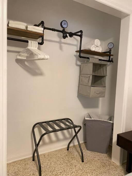 Stayover In Miami Home 2Br - 1Bth - Free Parking Εξωτερικό φωτογραφία